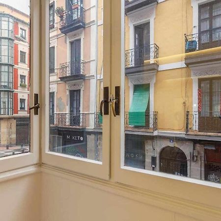 Vivienda Turistica Estilosa En La Zona Vieja Bilbao Extérieur photo