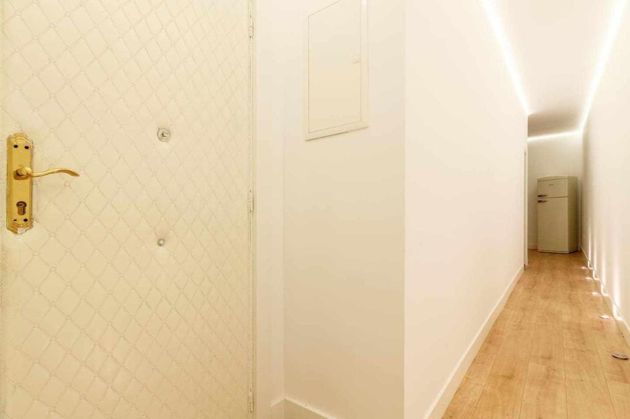 Vivienda Turistica Estilosa En La Zona Vieja Bilbao Extérieur photo